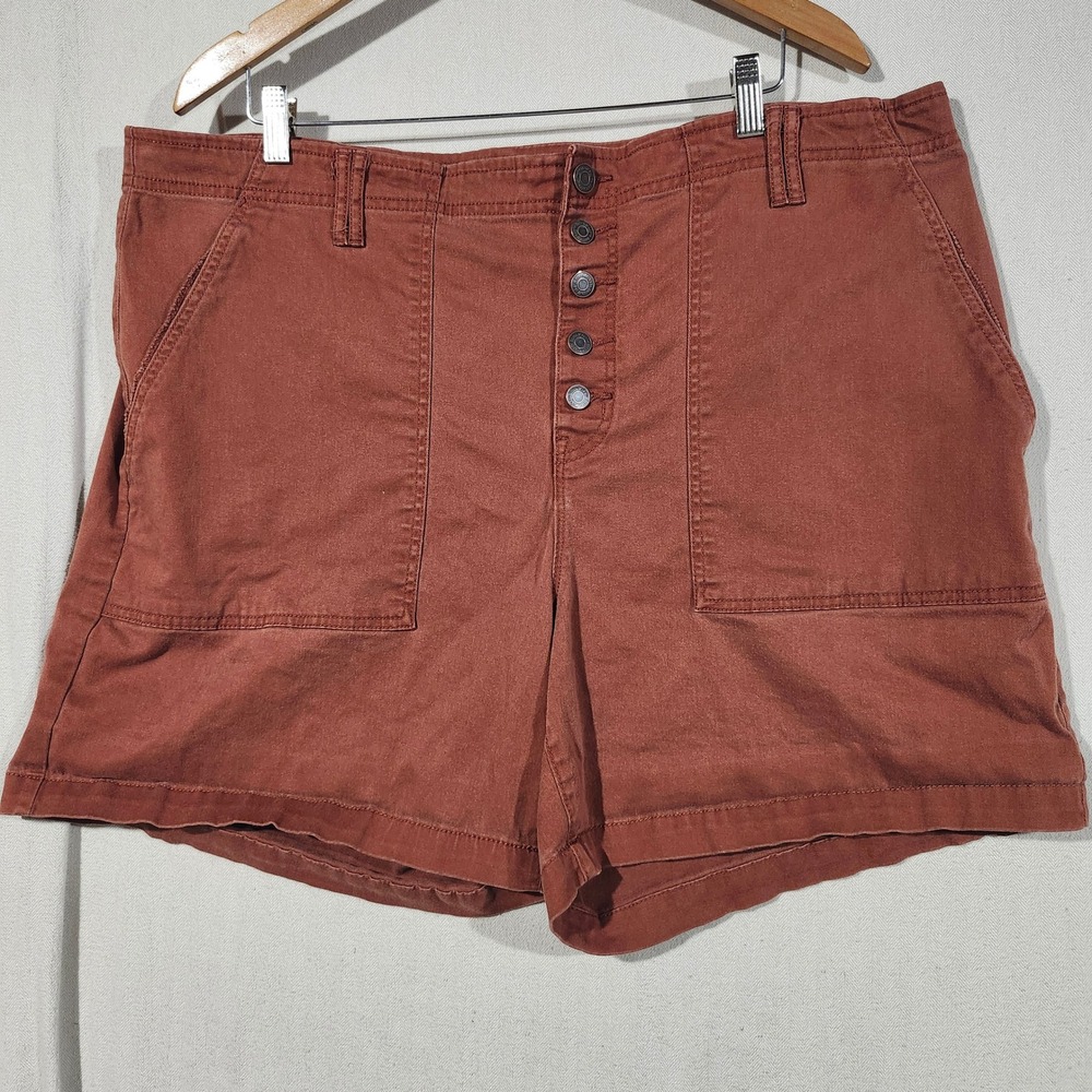 Terra & Sky Women Plus 24W Rust Red Button Fly Utility Shorts LTSB200-RUO Earthy